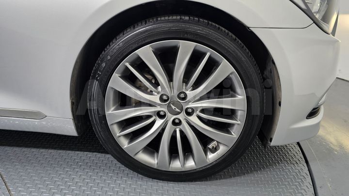 Hyundai Genesis 2016 — 5
