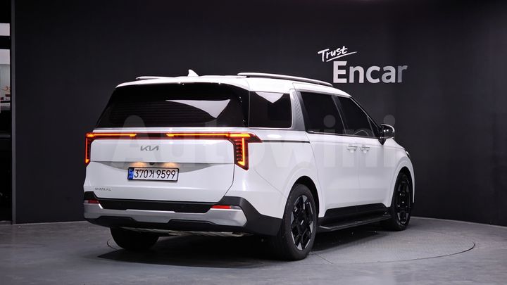 Kia Carnival 2024 — 2