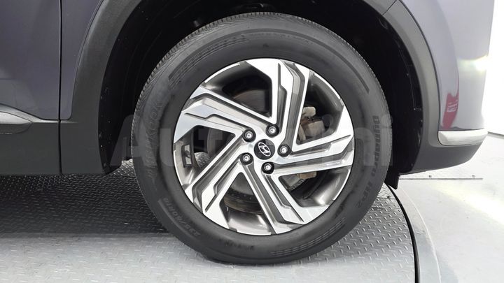 Hyundai SantaFe 2022 — 5