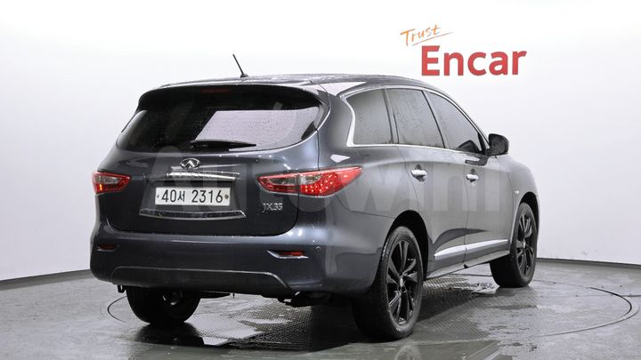 Infiniti JX