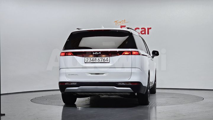 Kia Carnival 2022 — 4