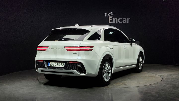 Genesis GV70 2024 — 2