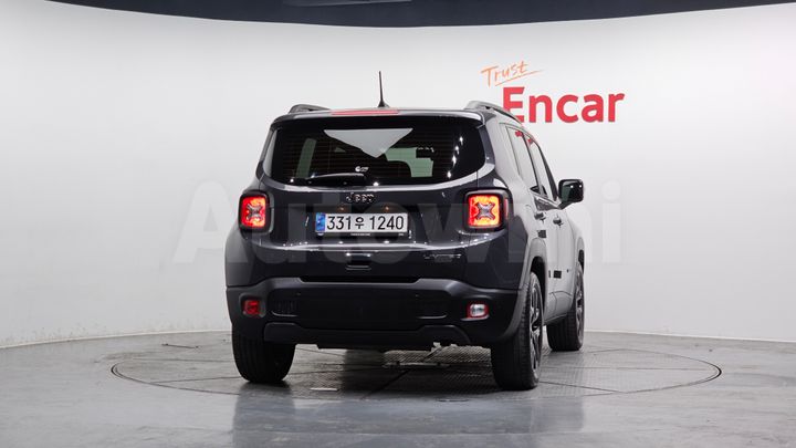 Jeep Renegade 2022 — 4