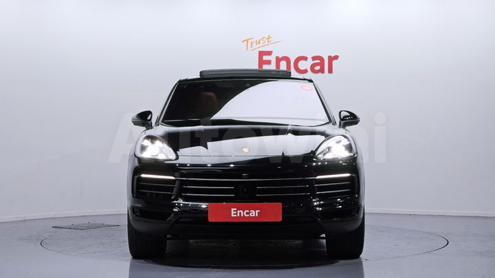 Porsche Cayenne 2023 — 3