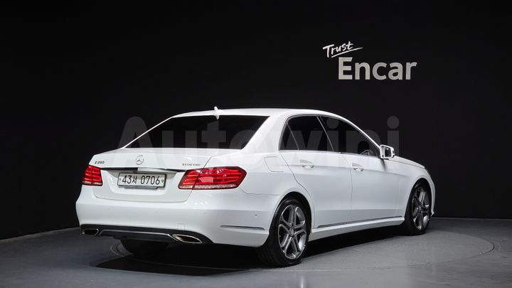 Mercedes-Benz E Class 2016 — 2
