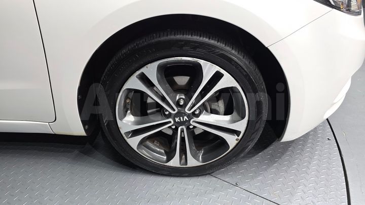 Kia K3 2013 — 5