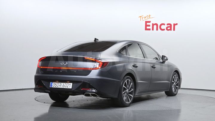 Hyundai Sonata 2023 — 2