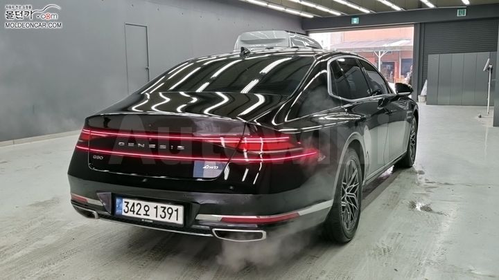 Genesis G90 2023 — 2