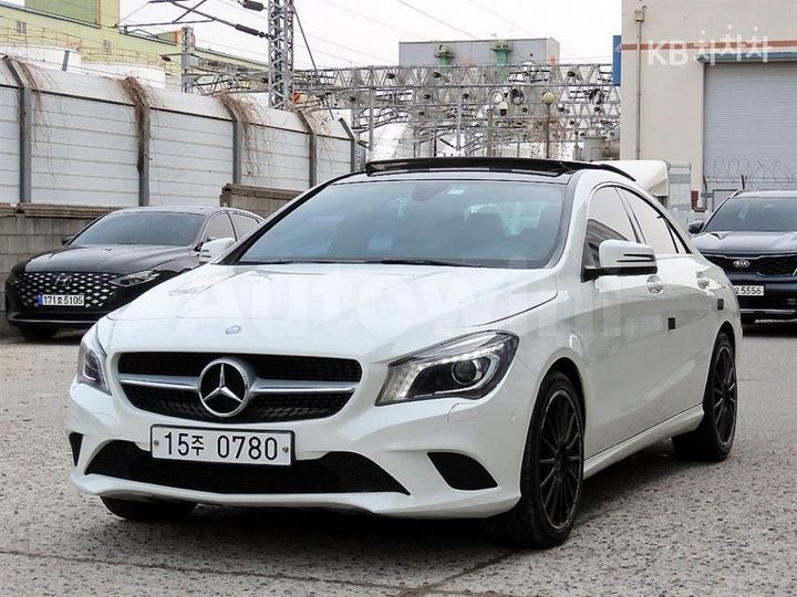 Mercedes Benz CLA Class 2016 — 2