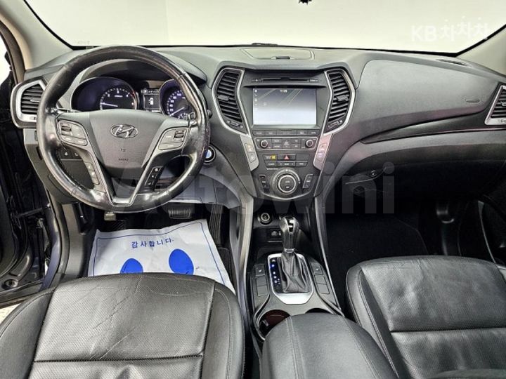 Hyundai SantaFe 2016 — 5