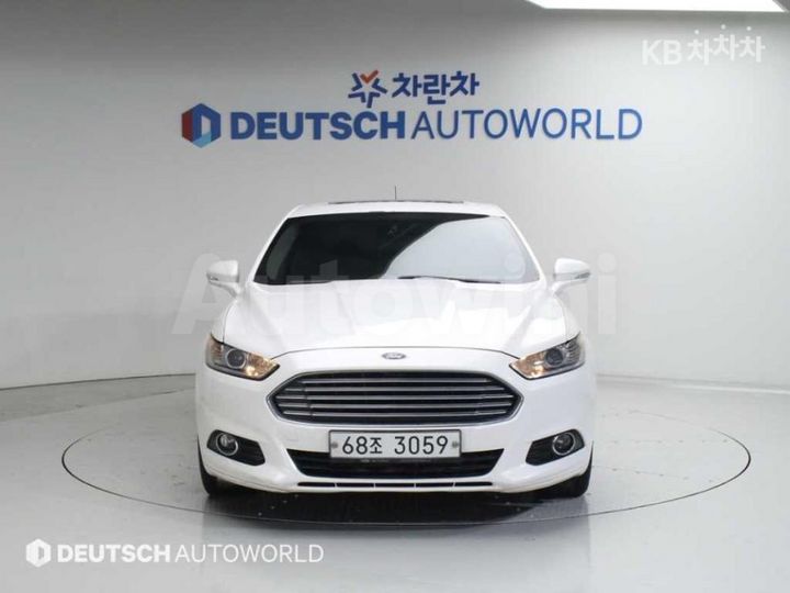 Ford Fusion 2013 — 3