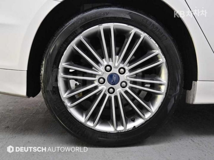 Ford Fusion 2013 — 5