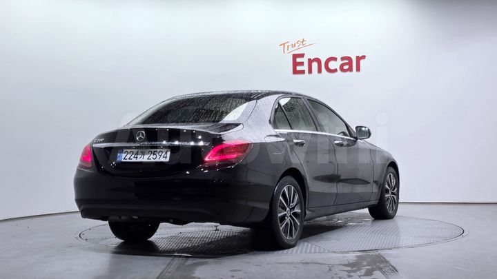 Mercedes-Benz C Class 2019 — 2