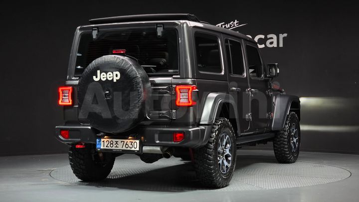 Jeep Wrangler 2022 — 2