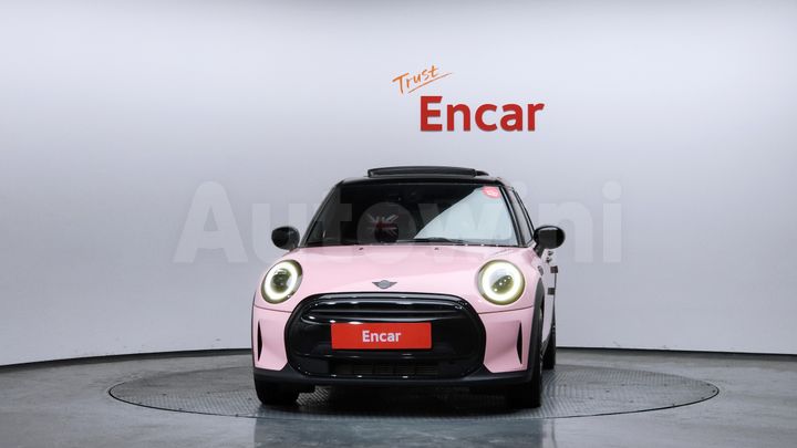 Mini Cooper 2022 — 3