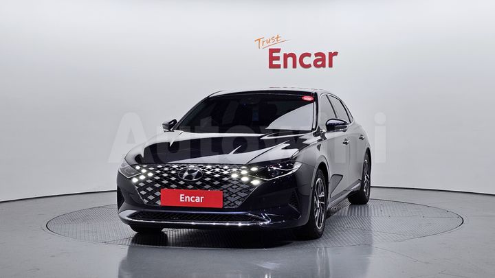 Hyundai Grandeur 2022 — 3