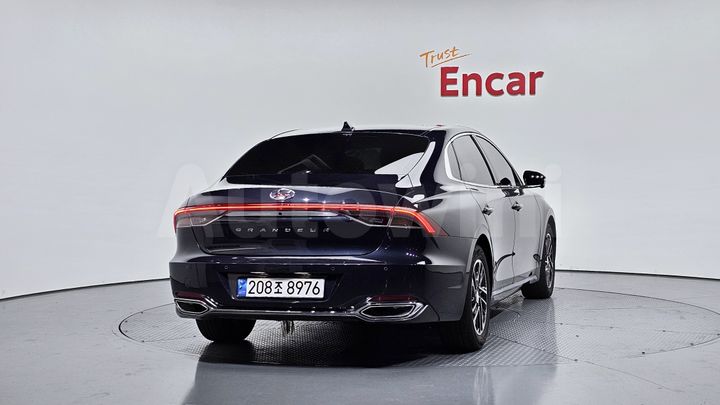 Hyundai Grandeur 2022 — 4