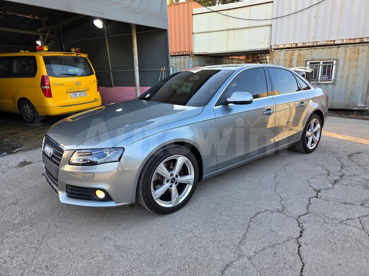 Audi A4 2012 — 2