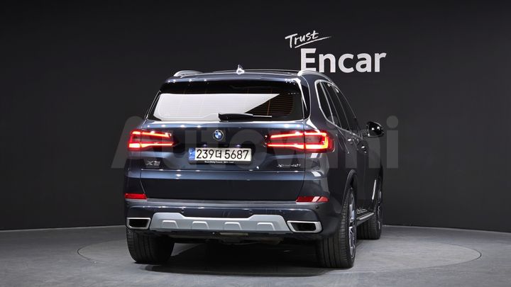 BMW X5 2022 — 5