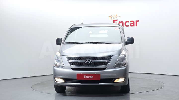 Hyundai Starex 2011 — 3