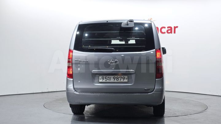 Hyundai Starex 2011 — 4
