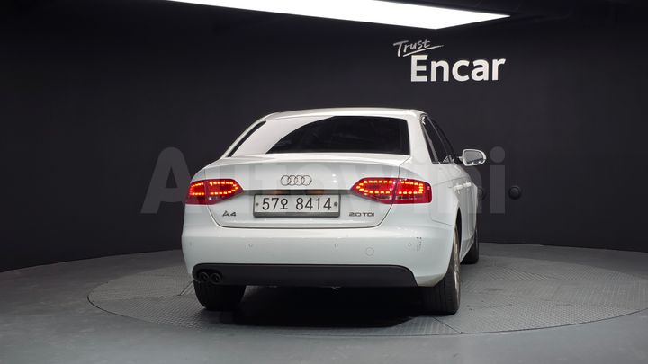 Audi A4 2012 — 4