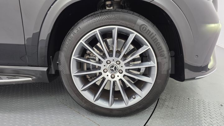 Mercedes Benz GLE Class 2024 — 5