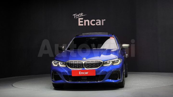 BMW 3 Series 2021 — 3