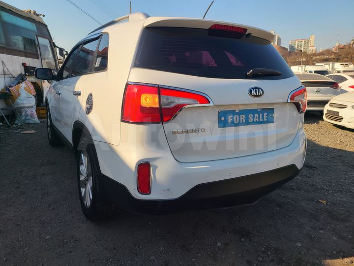 Kia Sorento 2013 — 3