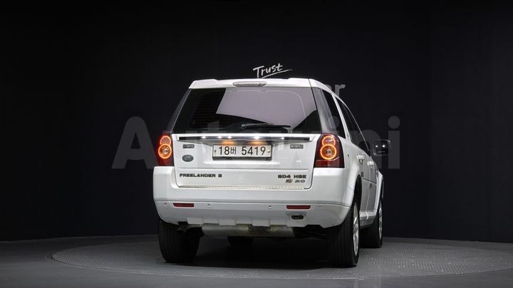 Land Rover Freelander 2013 — 4