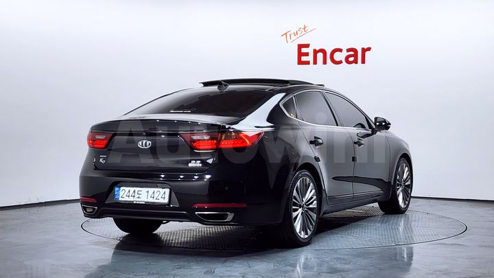 Kia K7 2017 — 2
