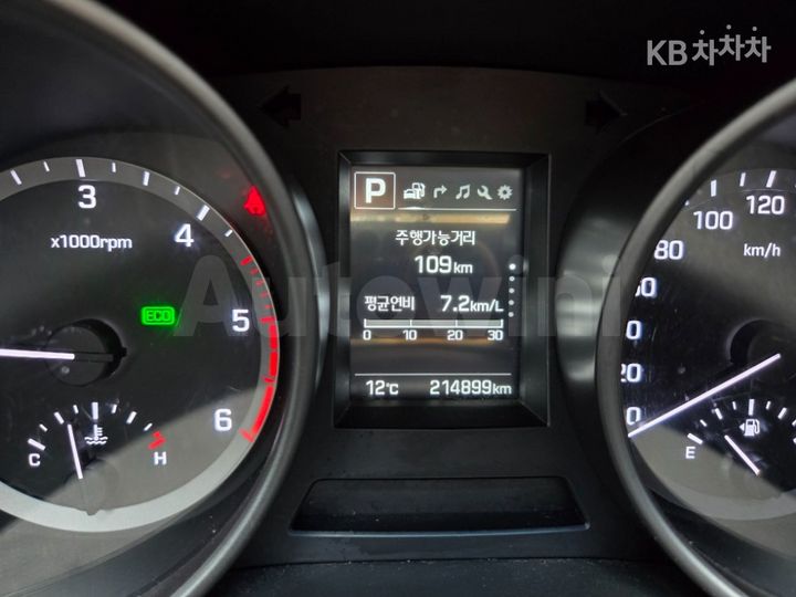 Hyundai SantaFe 2016 — 5