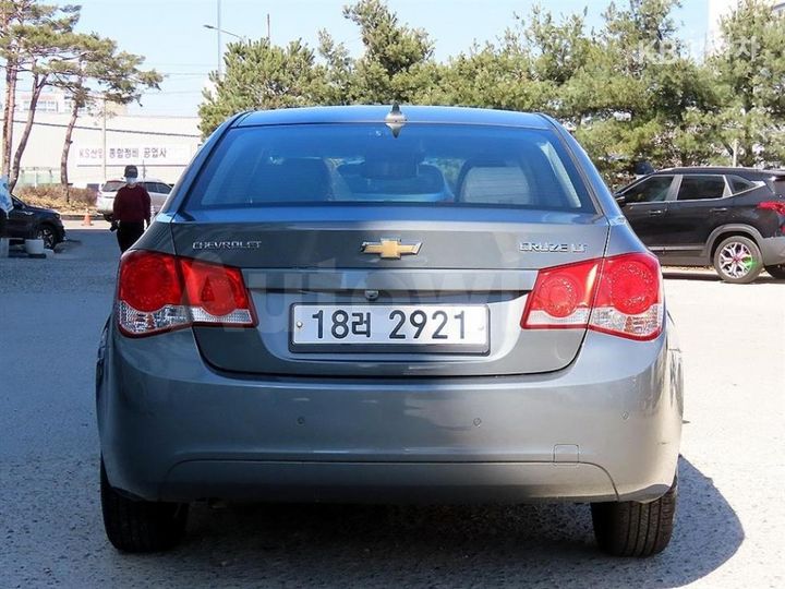 Chevrolet Cruze 2012 — 4