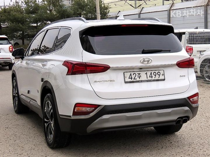 Hyundai SantaFe 2019 — 3