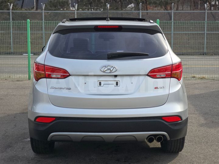 Hyundai SantaFe 2015 — 4