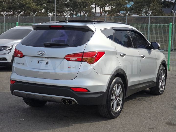 Hyundai SantaFe 2015 — 5