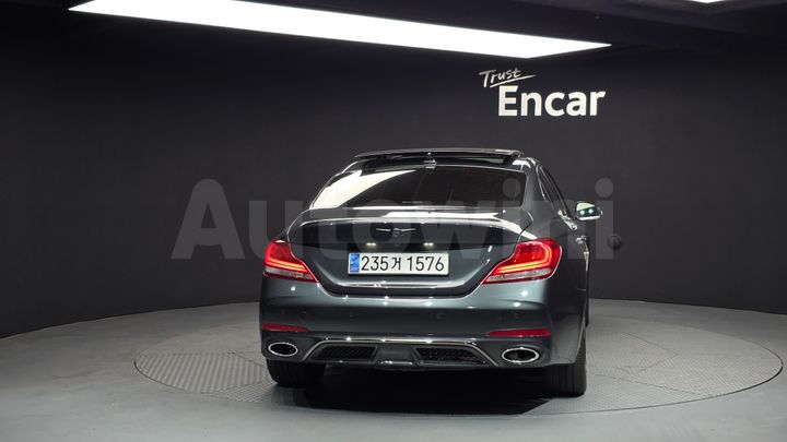Genesis G70 2019 — 4