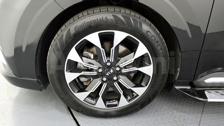 Kia Carnival 2021 — 5
