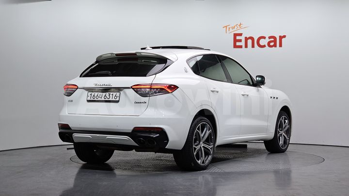 Maserati Levante 2020 — 2
