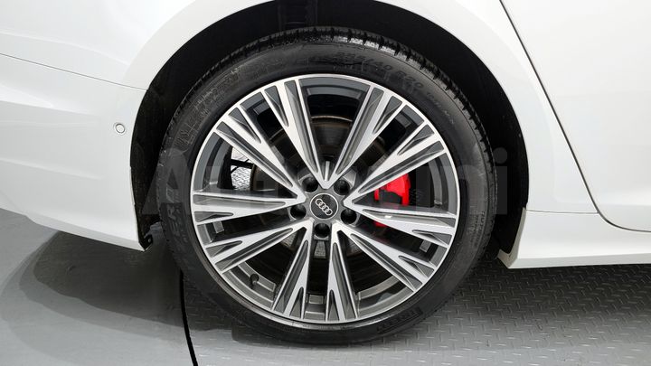 Audi A6 2022 — 5
