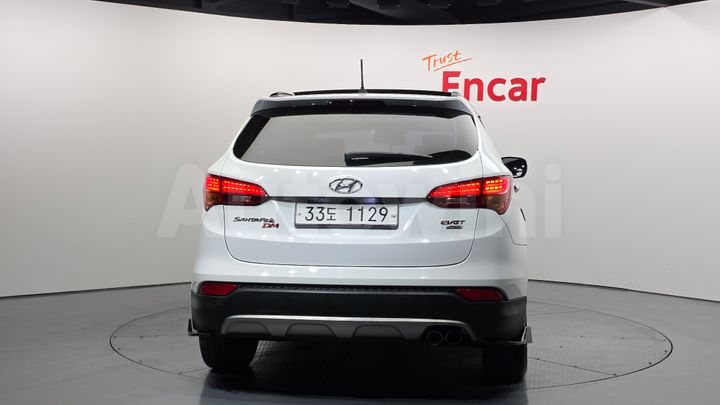 Hyundai SantaFe 2014 — 4