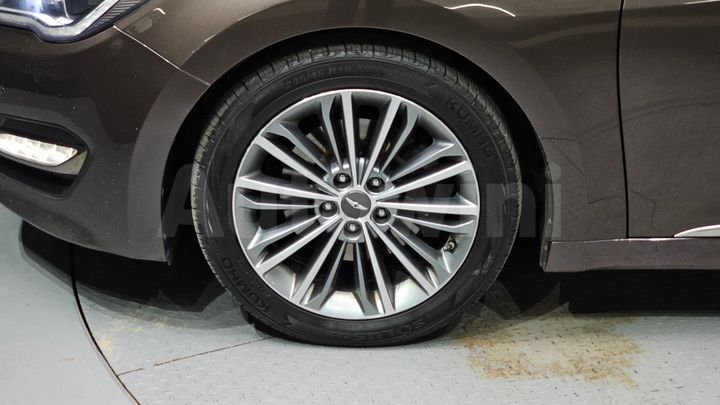 Hyundai Aslan 2015 — 5