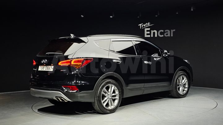 Hyundai SantaFe 2016 — 2