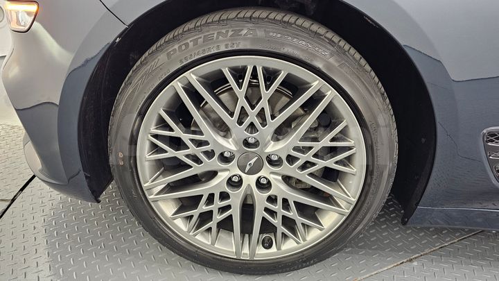 Genesis G70 2021 — 5