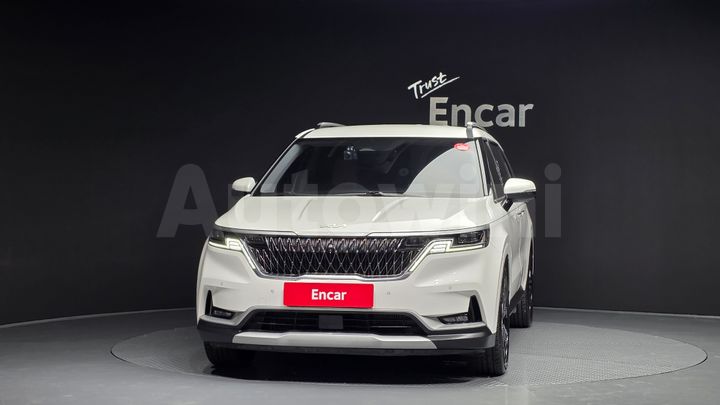 Kia Carnival 2021 — 3