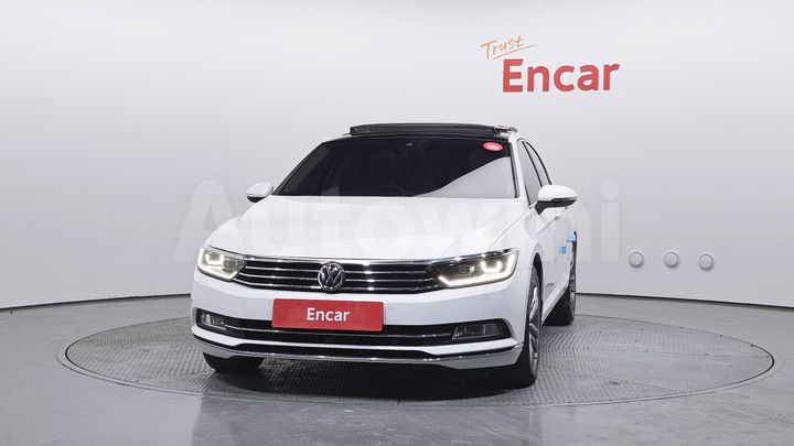 Volkswagen Passat 2018 — 3