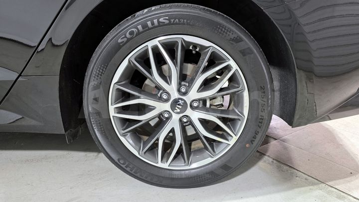 Kia K5 2021 — 5