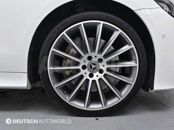 Mercedes Benz E Class 2020 — 5