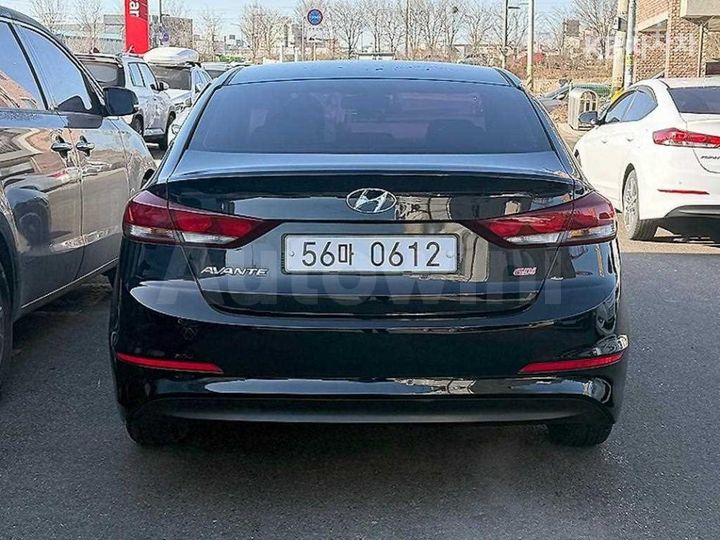 Hyundai Avante 2016 — 4