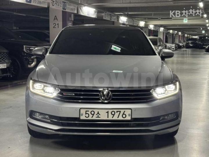 Volkswagen Passat 2018 — 3